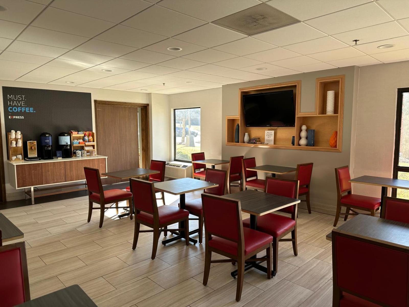 Holiday Inn Express Edgewood-Aberdeen-Bel Air Екстериор снимка