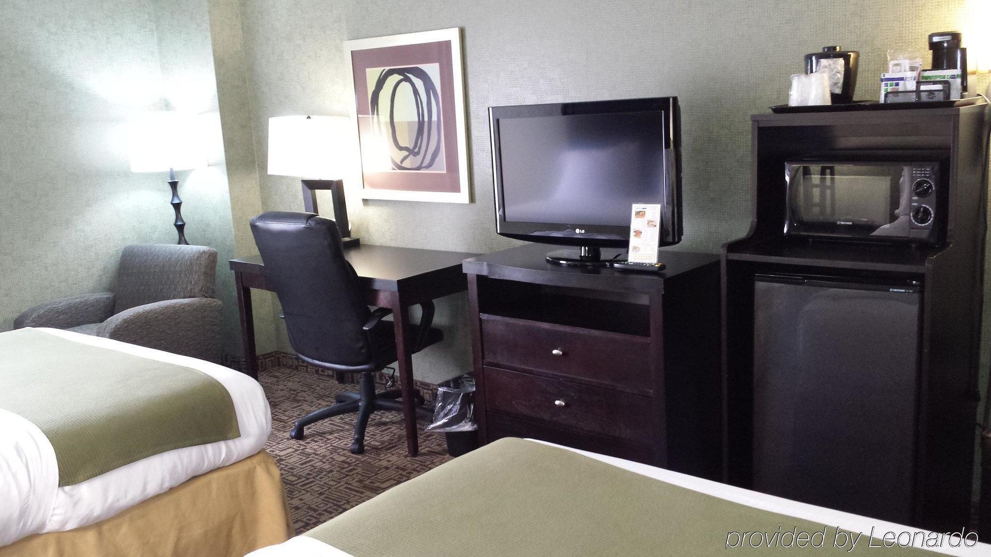 Holiday Inn Express Edgewood-Aberdeen-Bel Air Екстериор снимка