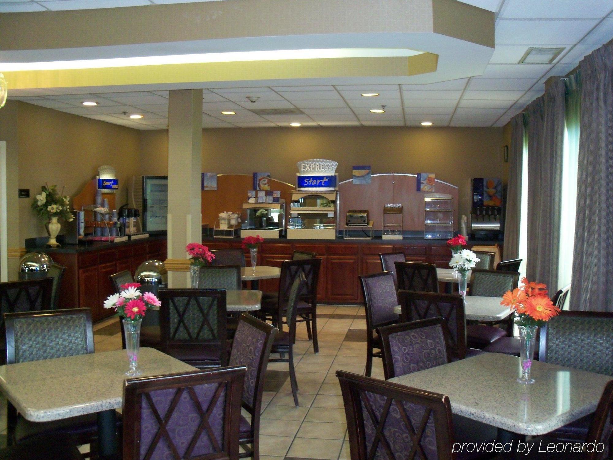 Holiday Inn Express Edgewood-Aberdeen-Bel Air Екстериор снимка